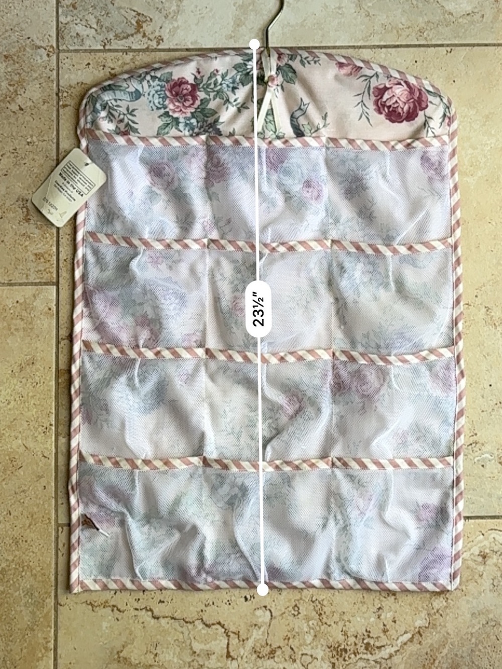 Vintage Closet Hanger - Picture 5 of 10